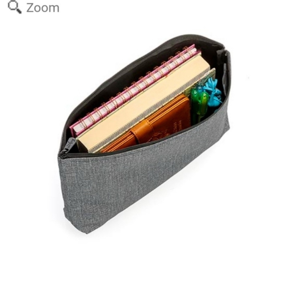 Thirty-One Zipper Pouch